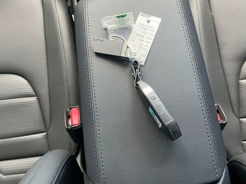 New 2026 Kia Sportage SX image 13