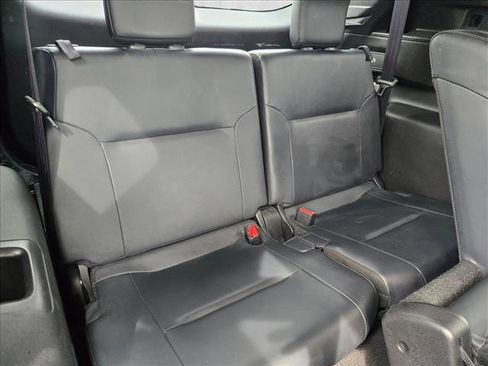 Used 2024 Mitsubishi Outlander SE Black Edition image 15