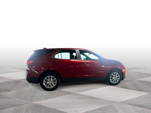 Used 2023 Chevrolet Equinox LT FWD image 9