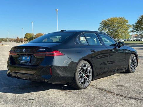New 2025 BMW i5 M60 w/ Premium Package image 7