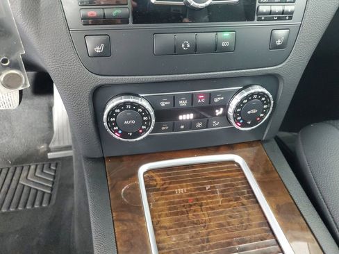 Used 2015 Mercedes-Benz GLK 350 2WD image 18