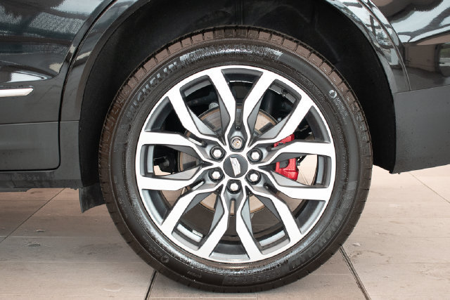 Used 2023 Cadillac XT5 Sportv AWD/4WD image 9