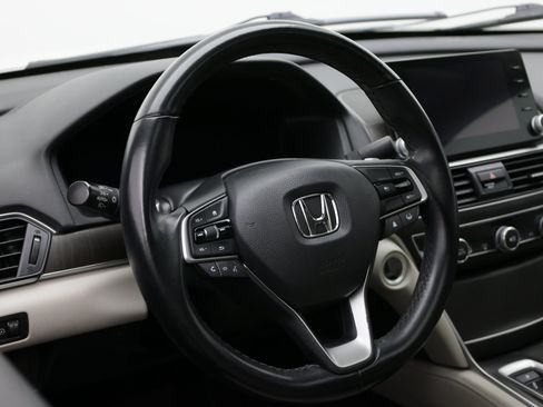 Used 2021 Honda Accord EX-L image 10