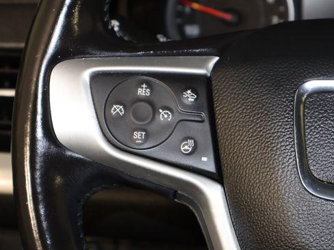 Used 2021 GMC Terrain SLT image 21