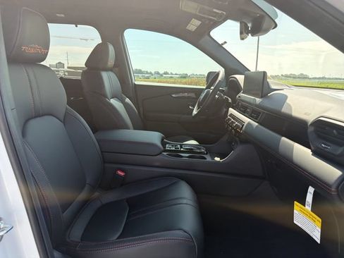 New 2026 Honda Pilot TrailSport image 14
