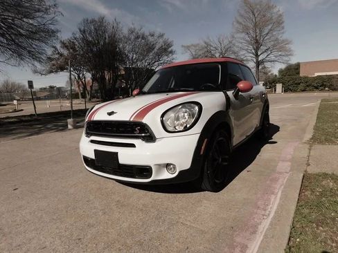 Used 2015 MINI Cooper Countryman S image 1