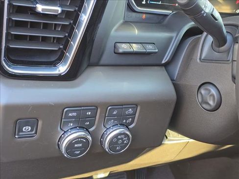 New 2026 GMC Sierra 1500 Denali w/ Denali Reserve Package image 12