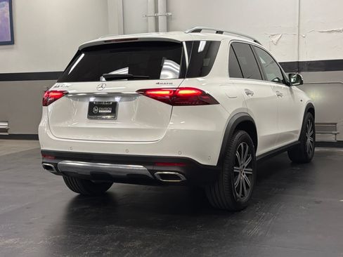 Certified 2025 Mercedes-Benz GLE 450e 4MATIC image 12