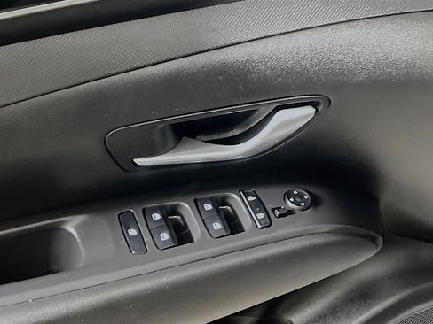 Used 2023 Hyundai Santa Cruz SEL image 17