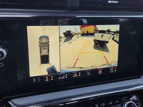 Used 2024 GMC Sierra 1500 AT4X AWD/4WD image 7