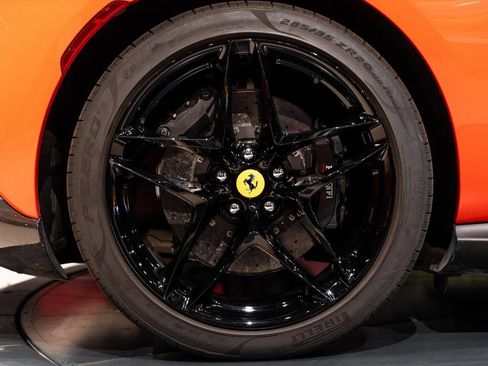 Certified 2025 Ferrari Roma Spider image 14