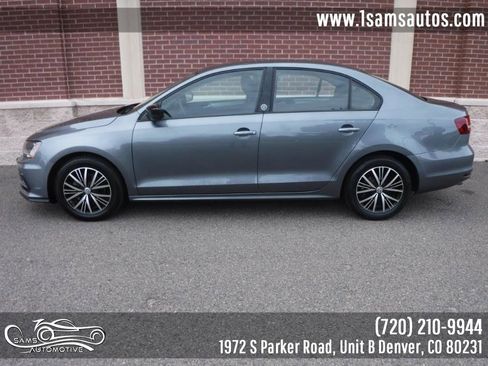 Used 2018 Volkswagen Jetta Wolfsburg Edition image 26