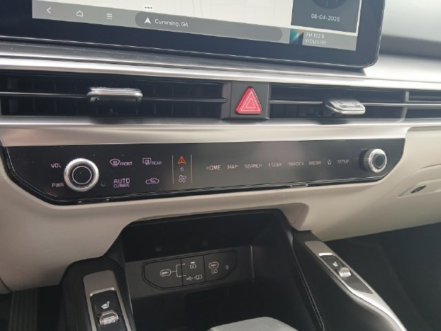 Certified 2024 Kia Sorento S FWD image 24