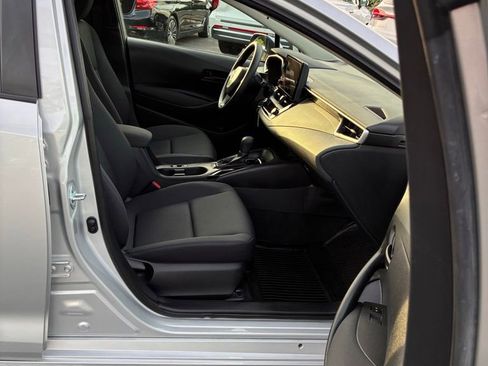 Used 2024 Toyota Corolla LE FWD image 18