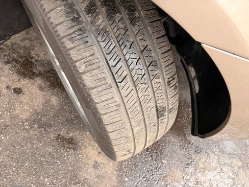 Used 2017 Porsche Macan Sport Edition image 41