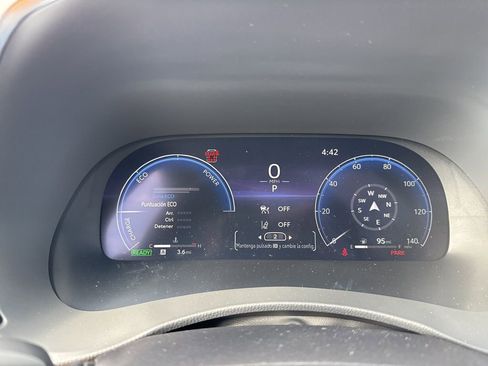 New 2025 Toyota Highlander Platinum image 26