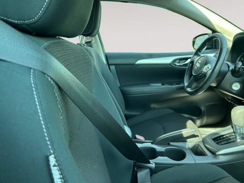 Used 2019 Nissan Sentra S FWD image 15