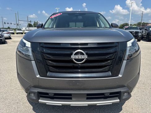 Used 2022 Nissan Pathfinder SL w/ SL Premium Package FWD image 9