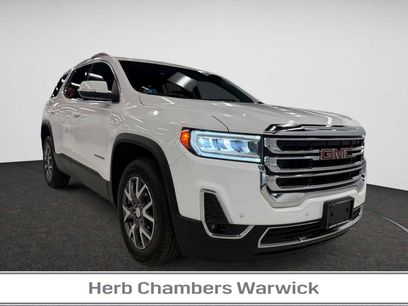 Used 2023 GMC Acadia SLT w/ Preferred Package