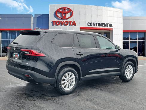 New 2026 Toyota Grand Highlander XLE image 5