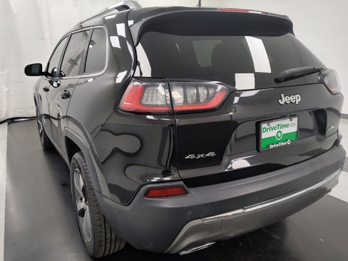 Used 2019 Jeep Cherokee Limited AWD/4WD image 5