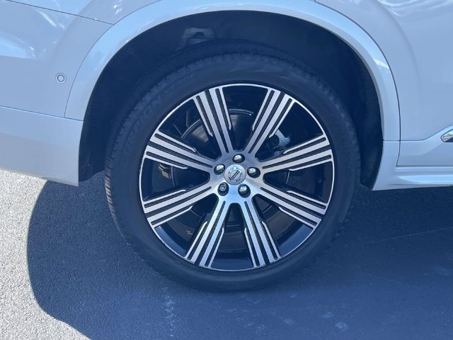 Used 2023 Volvo XC90 B6 Ultimate AWD/4WD image 9