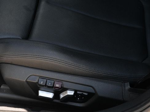 Used 2018 BMW 330i Sedan RWD image 28