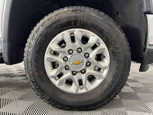Used 2024 Chevrolet Silverado 3500 W/T w/ WT Convenience Package image 44