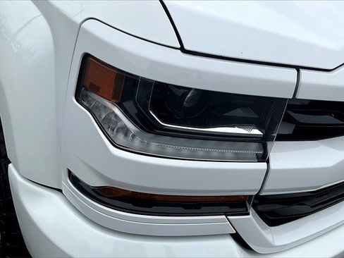 Used 2017 Chevrolet Silverado 1500 LT w/ All Star Edition image 32