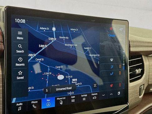 Used 2023 Ford Expedition Limited image 16