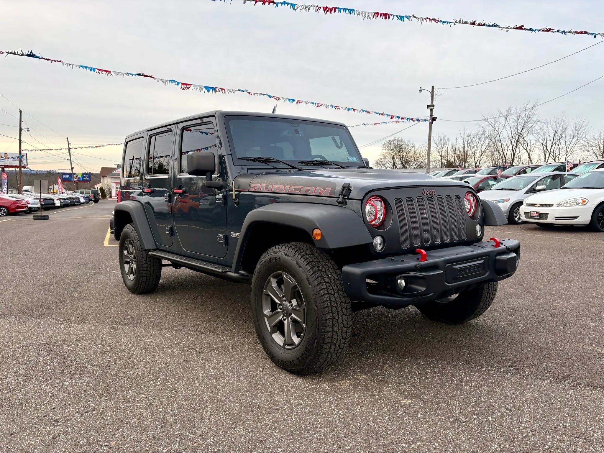 Used 2017 Jeep Wrangler Unlimited Rubicon AWD/4WD image 7