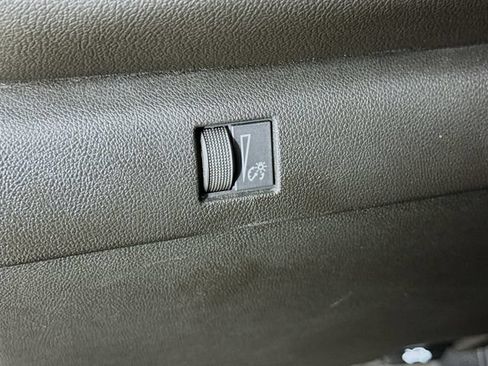 Used 2023 Chevrolet Colorado LT w/ LT Convenience Package AWD/4WD image 10