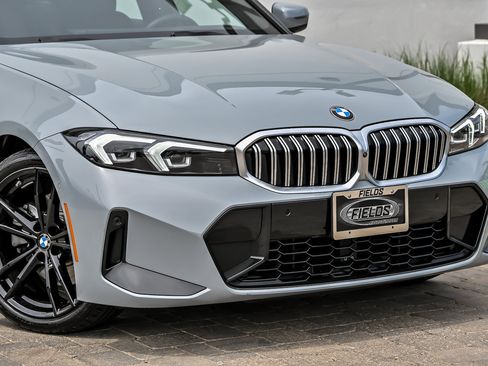 Used 2024 BMW 330i xDrive Sedan w/ M Sport Package AWD/4WD image 2