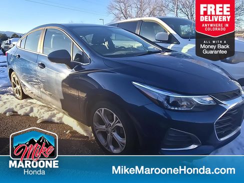 Used 2019 Chevrolet Cruze Premier image 1