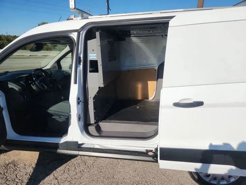 Used 2020 Ford Transit Connect XLT FWD image 10