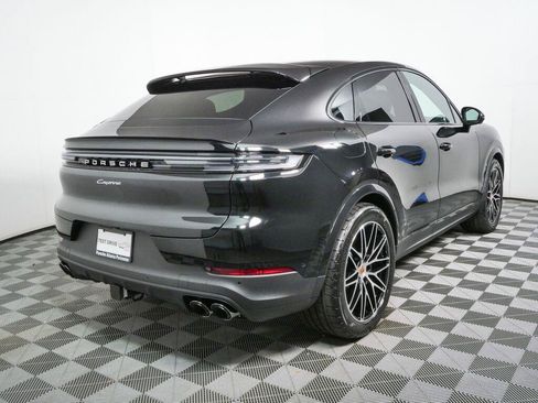 New 2026 Porsche Cayenne Coupe AWD/4WD image 30