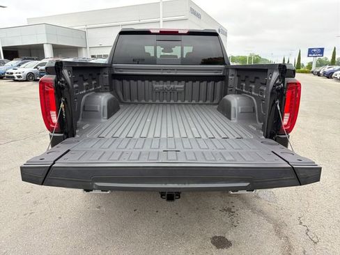 New 2026 GMC Sierra 1500 SLT AWD/4WD image 24