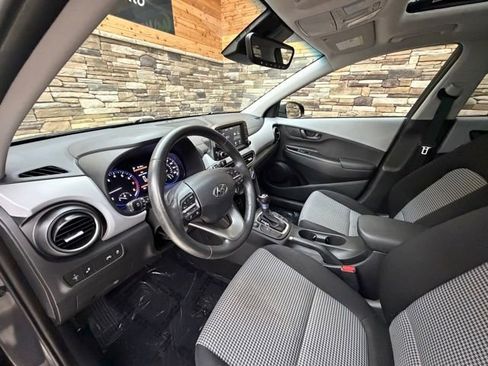 Used 2021 Hyundai Kona SEL Plus w/ Cargo Package AWD/4WD image 9