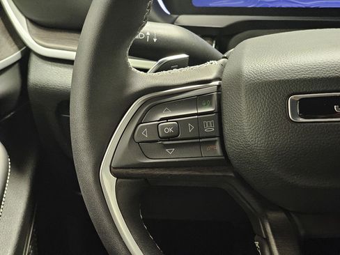 New 2025 Jeep Grand Cherokee Limited AWD/4WD image 21