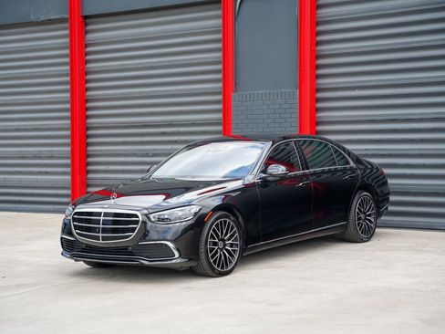 Used 2021 Mercedes-Benz S 580 4MATIC Sedan w/ Warmth & Comfort Package image 1