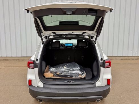 New 2026 Ford Escape ST-Line w/ Tech Pack #1 AWD/4WD image 15