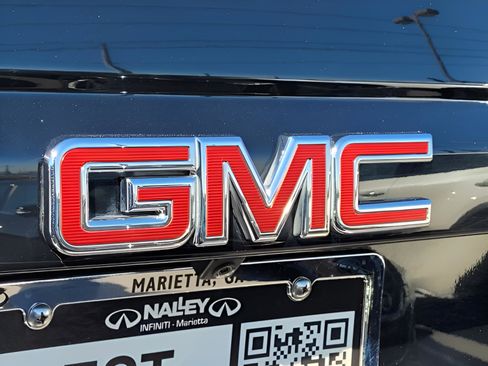 Used 2020 GMC Yukon SLT w/ Premium Edition image 30