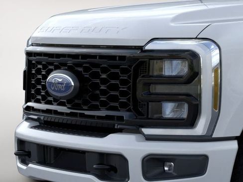 New 2026 Ford F250 XL w/ STX Appearance Package AWD/4WD image 9