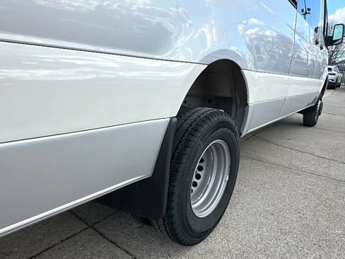 Used 2023 Mercedes-Benz Sprinter 3500 w/ Parking Package image 11