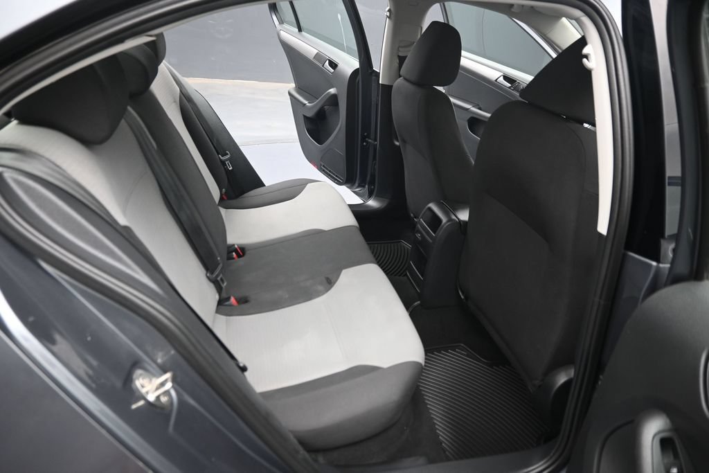 Used 2017 Volkswagen Jetta S FWD image 26
