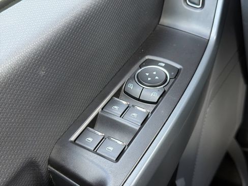 Used 2021 Ford F150 XLT AWD/4WD image 11