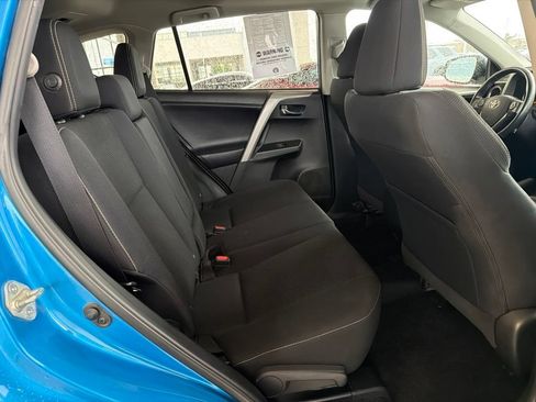 Used 2018 Toyota RAV4 XLE w/ Plus Extra Value Package AWD/4WD image 22