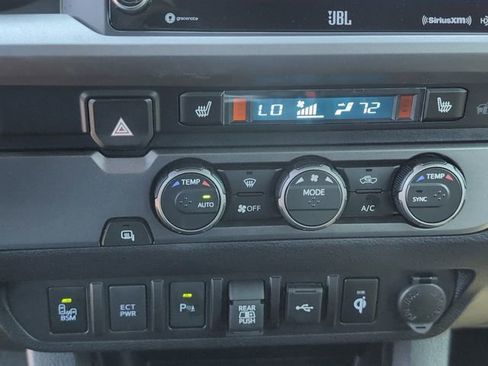 Used 2023 Toyota Tacoma TRD Sport w/ TRD Premium Sport Package image 19