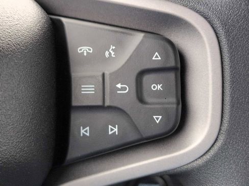 New 2025 Ford Bronco Base image 21