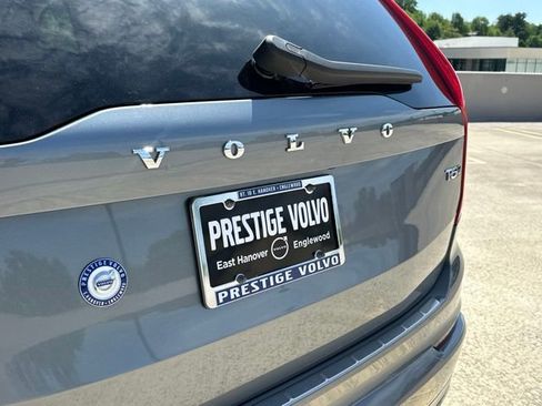 Used 2020 Volvo XC90 T5 Momentum AWD/4WD image 36